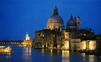22. венеция в очередной раз заняла 1 место среди самых дорогих городов италии